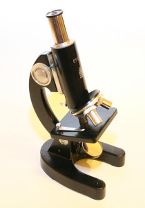 Microscope